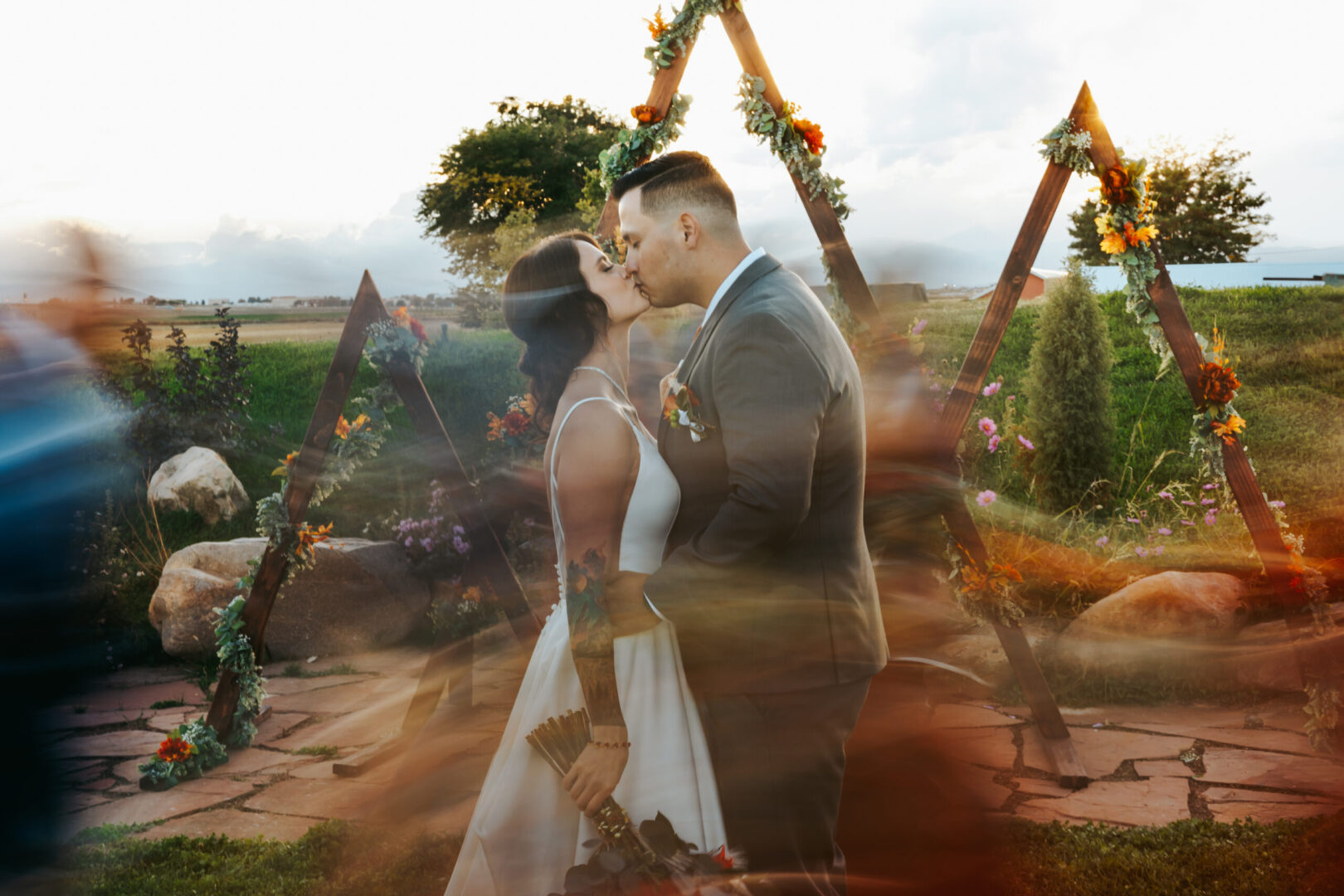 colorado wedding photo bride and groom mountain photography, wedding photo